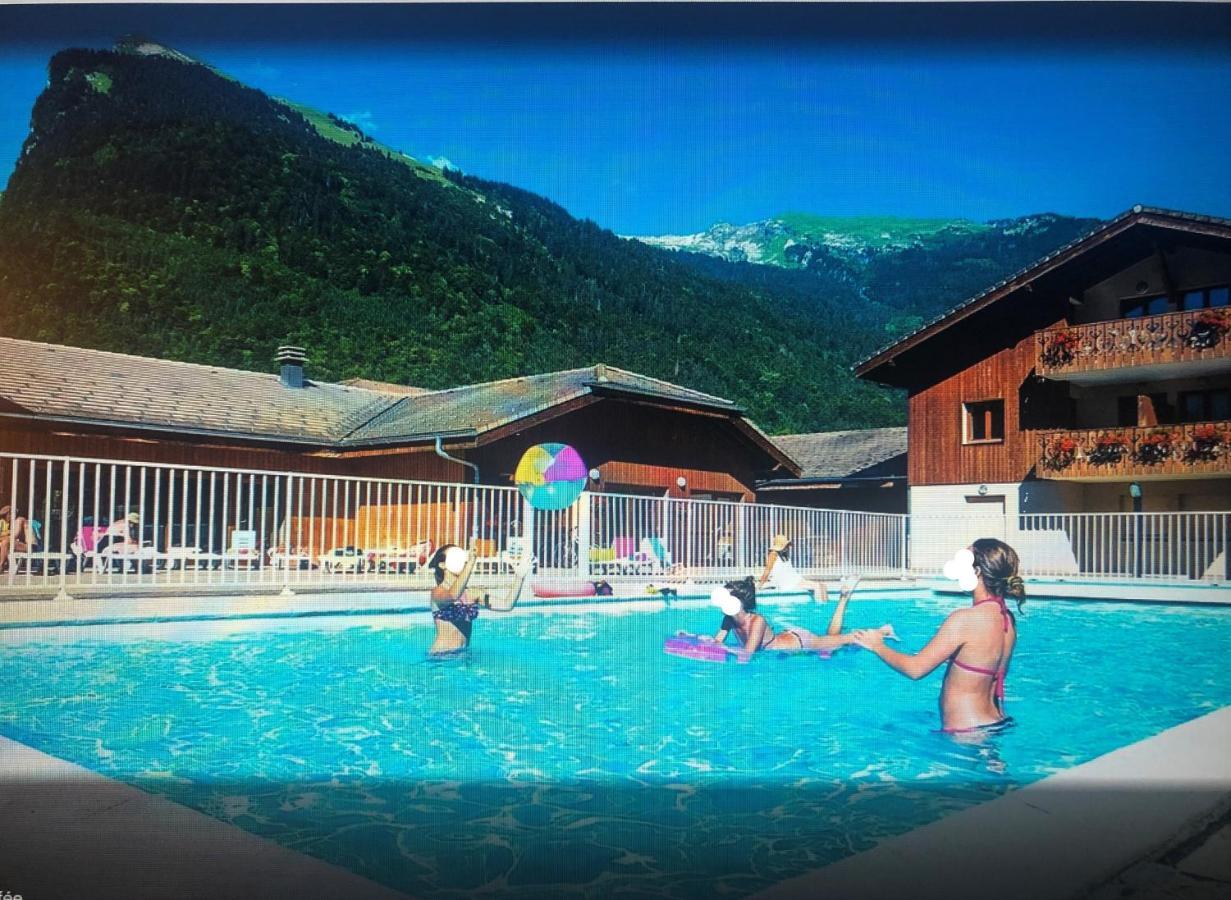 Studio - Le D2 Du Grand Tetras Samoëns Exterior foto